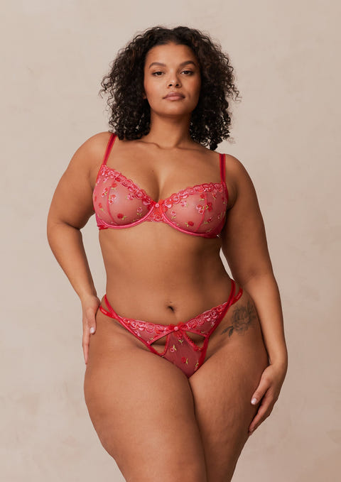 Leslie, 14DD/XL (G-String)