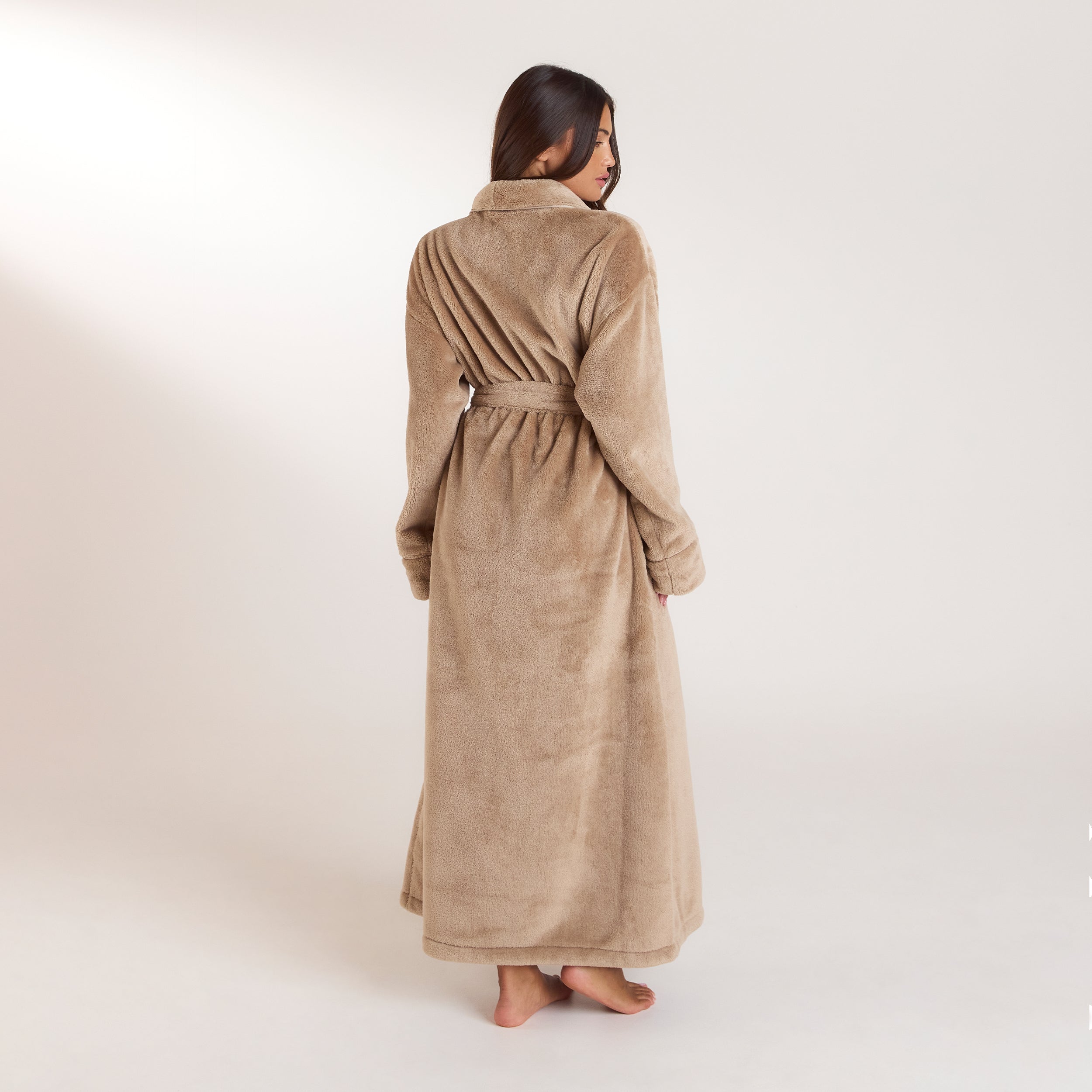 Long Fluffy Dressing Gown - Beige alternate