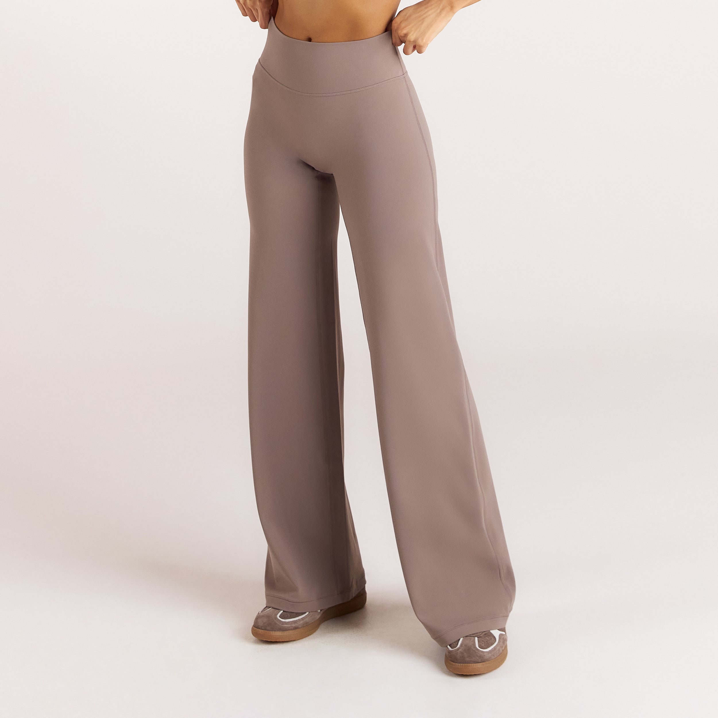 ContourSoft Straight-Leg Leggings - Mushroom alternate
