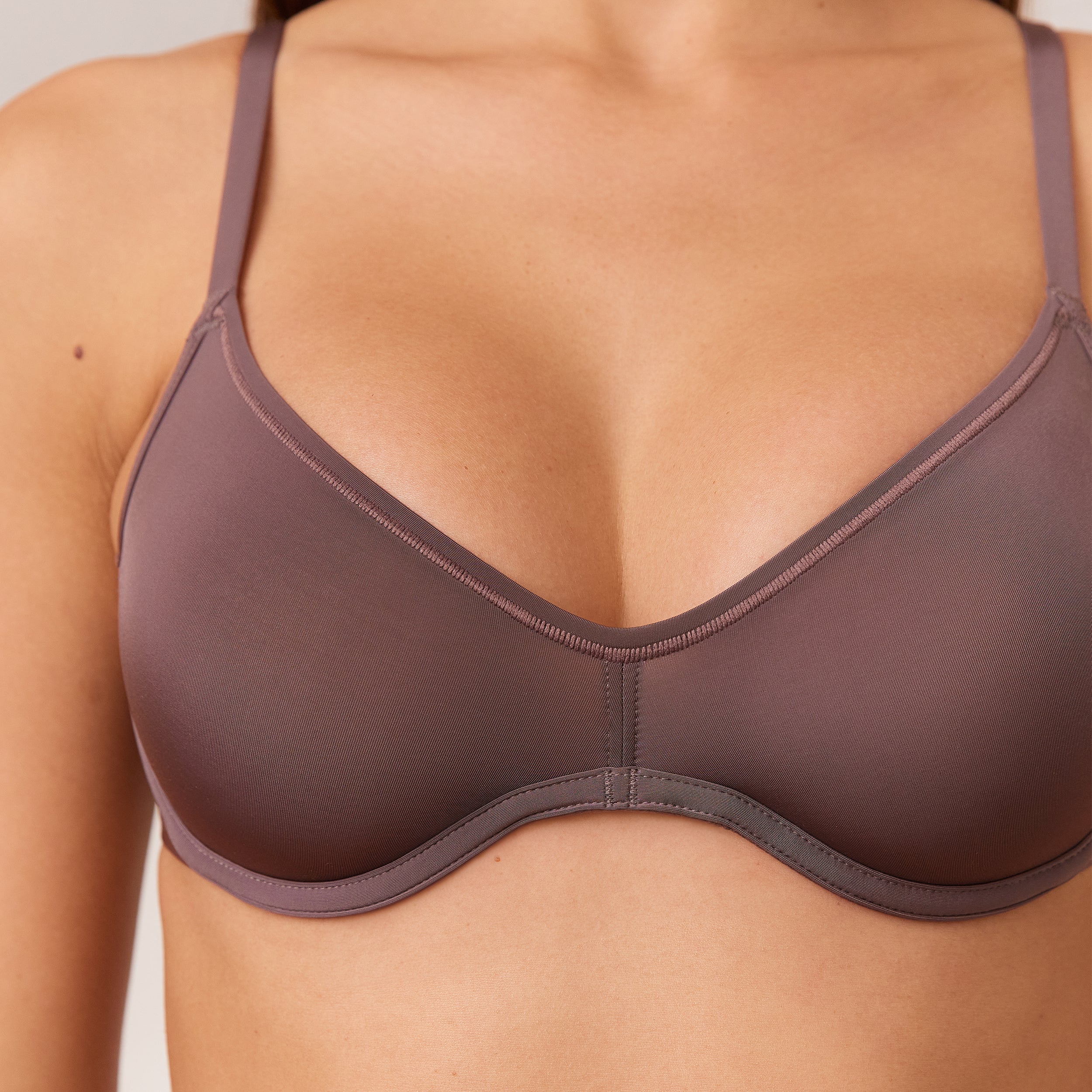 Barely There Plunge Bra | Leidy, 10C/XS