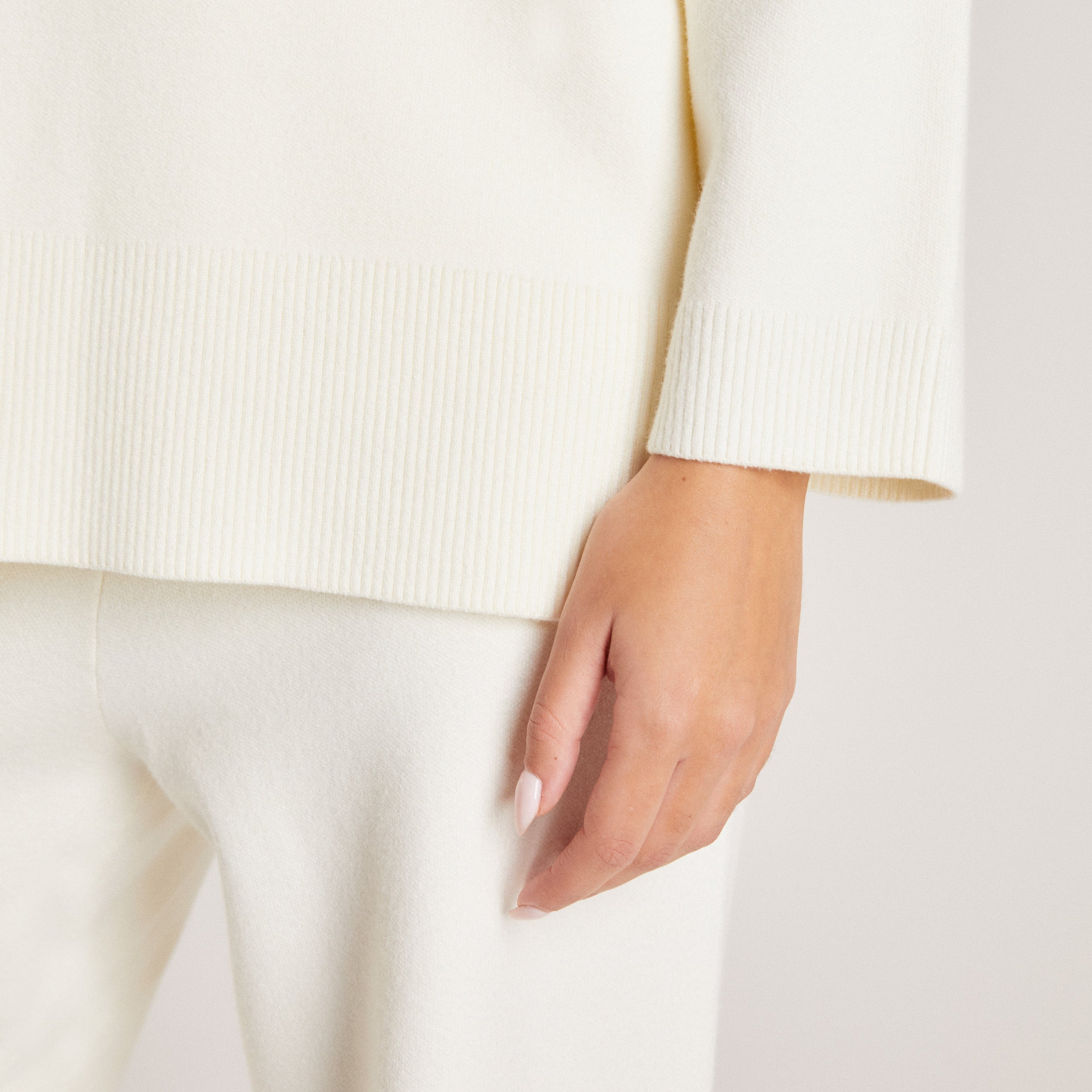 Knitted Crew Neck Jumper | Knitted Crew Neck Jumper - Creme