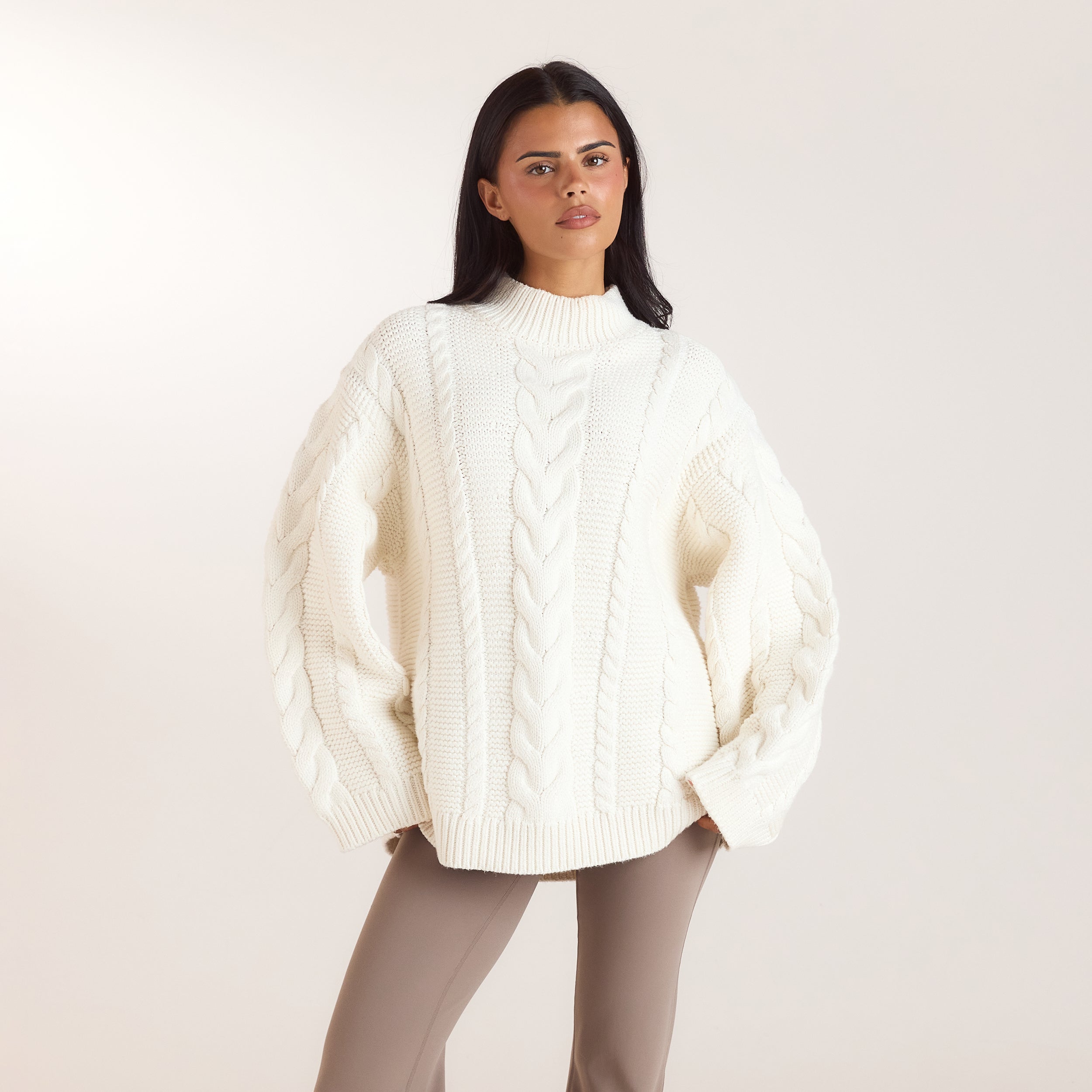 Oversized Cable-Knit Jumper | Oversized Cable-Knit Jumper - Cream